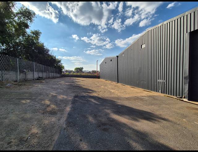 5,500M² WAREHOUSE FOR SALE IN WADEVILLE